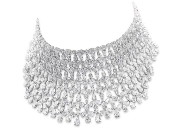 Chopard apresenta a régia Coleção Red Carpet em homenagem ao 75º Festival de Cinema de Cannes com obras-primas inspiradas no colorido mundo do cinema