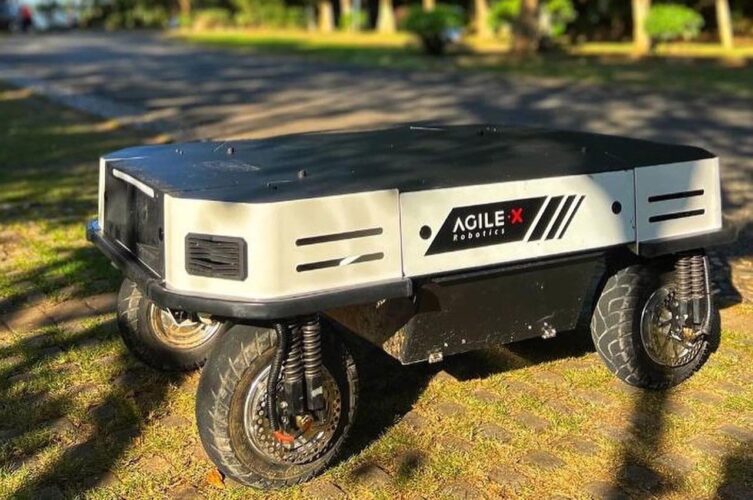 Este robô omnidirecional capaz de transportar carga de 150 kg é feito para entregas domiciliares autônomas