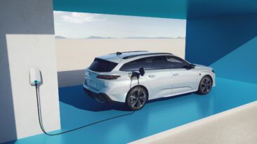 PEUGEOT com novas ofertas elétricas