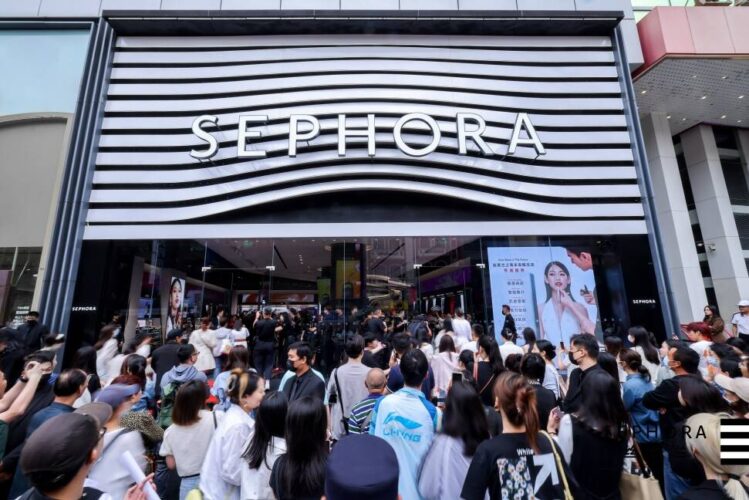 Sephora revela nova Loja do Futuro em Xangai para uma experiência de varejo imersiva
