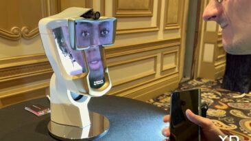 Prática com o assistente de IA Wehead ChatGPT de US$ 5.000: quando a tecnologia decepciona