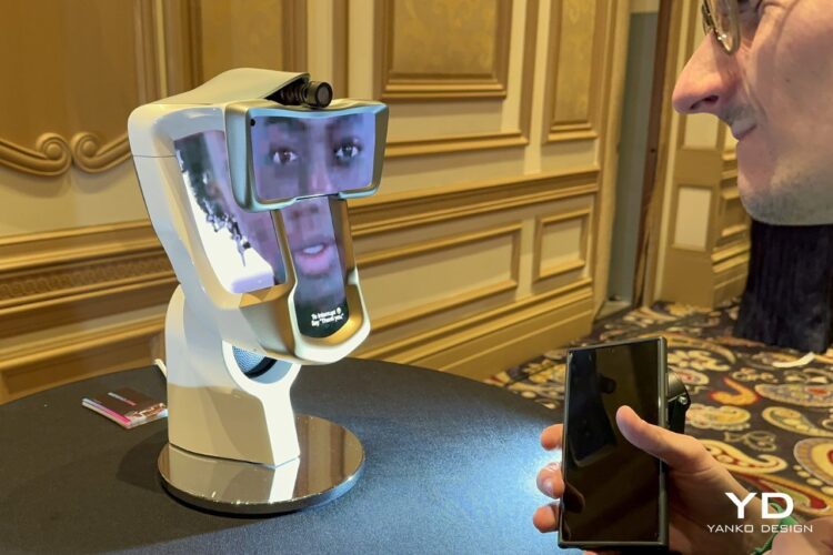 Prática com o assistente de IA Wehead ChatGPT de US$ 5.000: quando a tecnologia decepciona