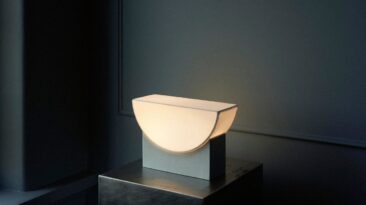 Lâmpada estética minimalista usa resíduos reaproveitados para produção circular
