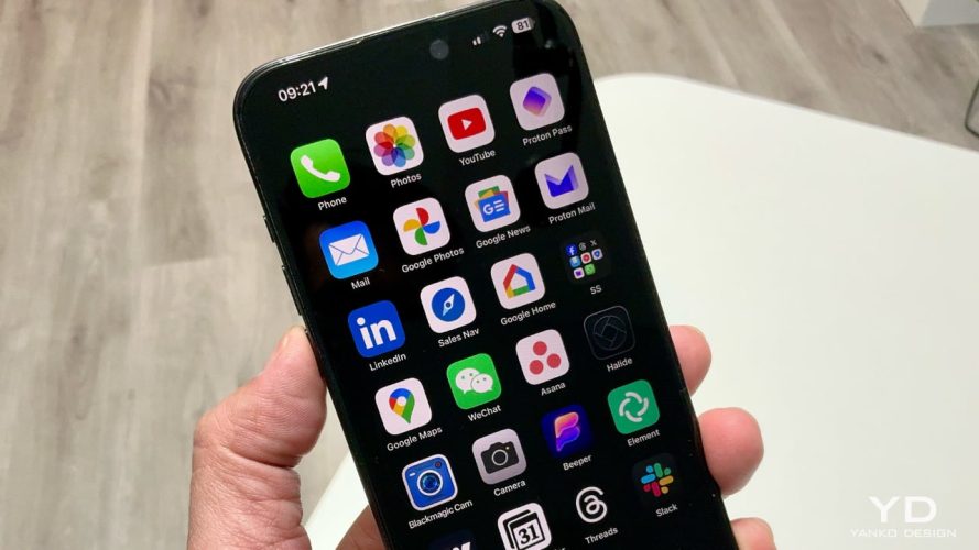 Living Caseless: Minha experiência com o iPhone 15 Pro Max e o PORSCHE DESIGN HONOR Magic V2 RSR Living Caseless: Minha experiência com o iPhone 15 Pro Max e o PORSCHE DESIGN HONOR Magic V2 RSR