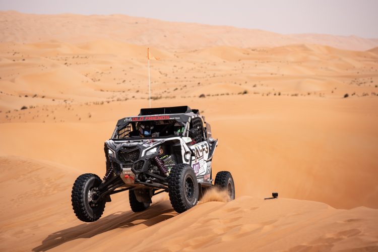 Dupla do Old Friends Rally Team mantém liderança do Campeonato do Mundo Dupla do Old Friends Rally Team mantém liderança do Campeonato do Mundo